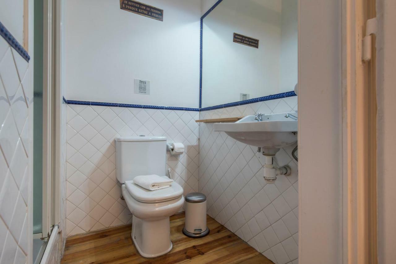 Trendy & Lightfull Apartment Lisbona Esterno foto