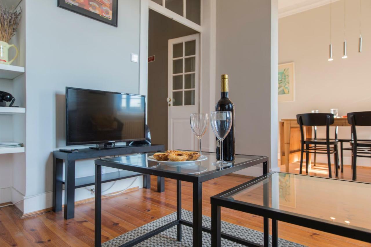 Trendy & Lightfull Apartment Lisbona Esterno foto