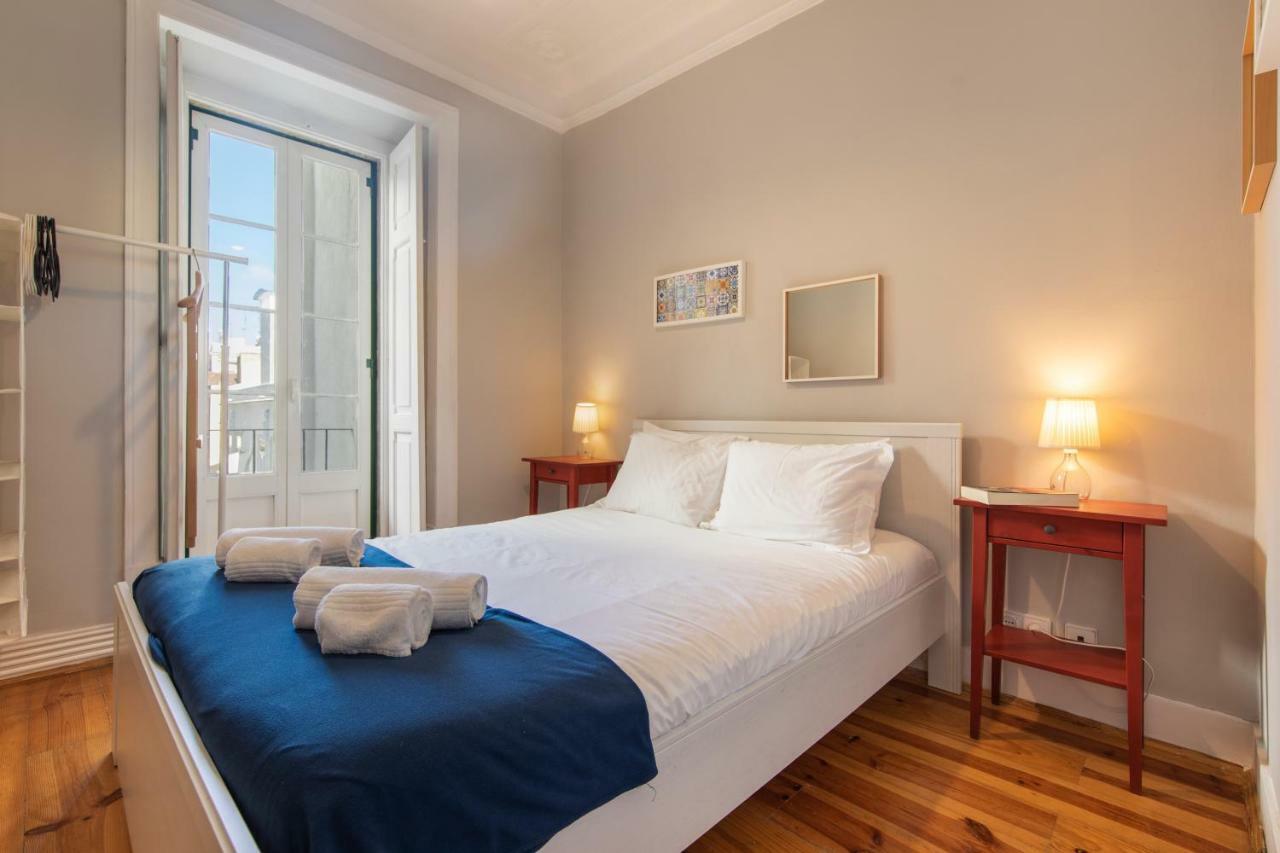 Trendy & Lightfull Apartment Lisbona Esterno foto